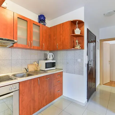Appartamento Apartment Oliver Near Nice Beach In Kozino Kožino