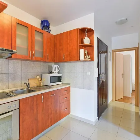 Apartment Oliver Near Nice Beach In Kozino *